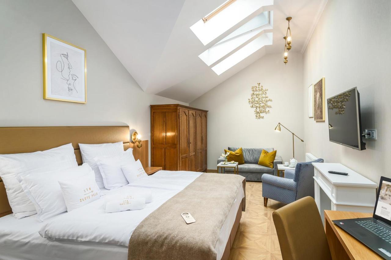 Dom Zlote Pola Bed & Breakfast Gdansk Luaran gambar